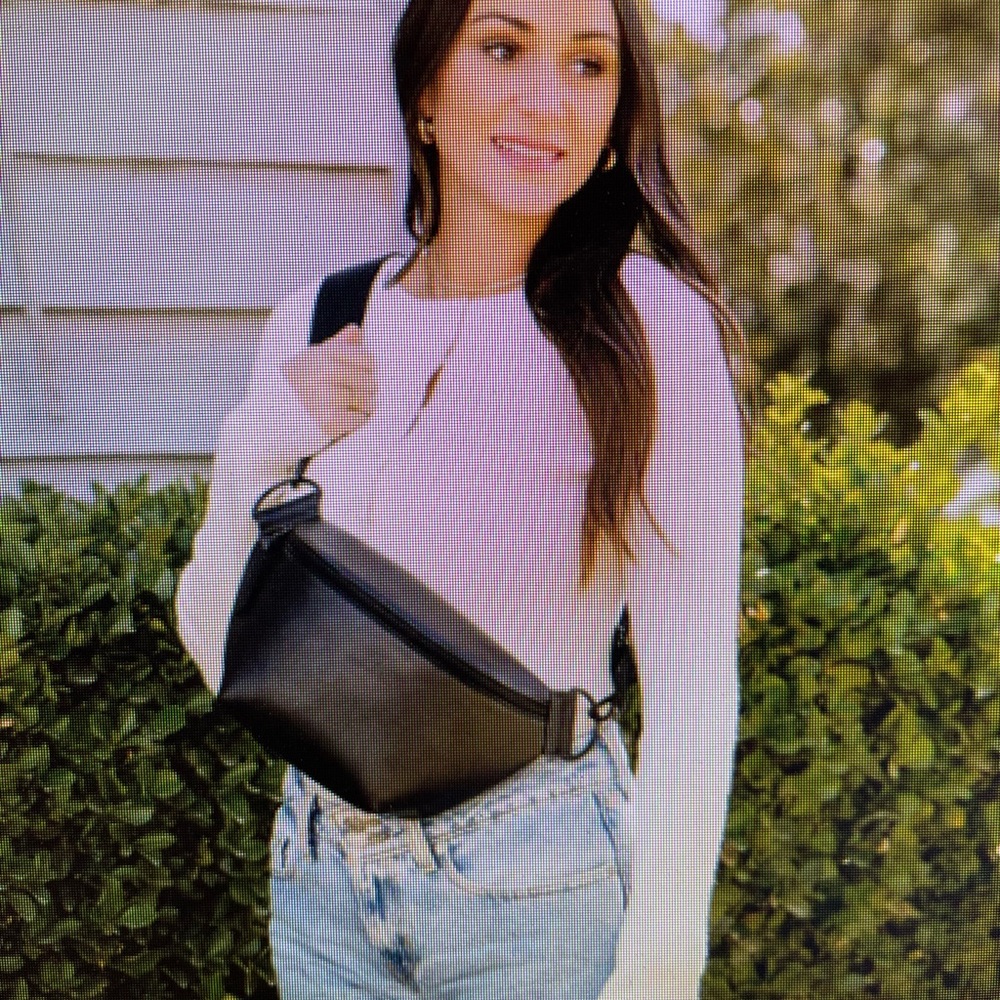 Pink Cove Fanny crossbody